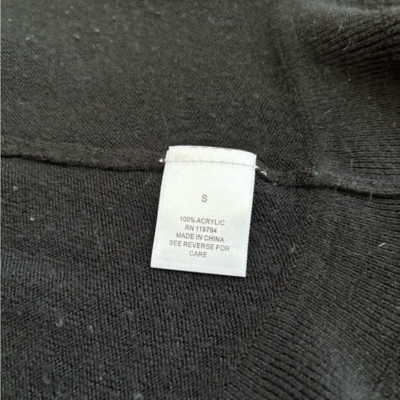 Ruffled Cardigan - Picture 7 of 7